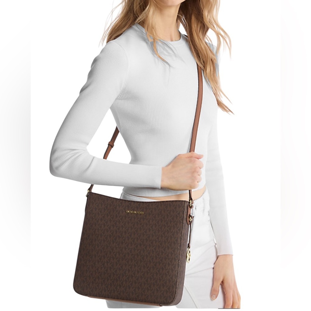 MICHAEL KORS OUTLET Brown Jet Set Travel Large Logo Canvas Messenger Bag nwot